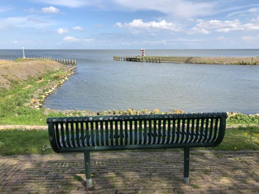 Вілла Gezellige Pipo Met Grote Schommel Aan Het Water Медемблік Екстер'єр фото